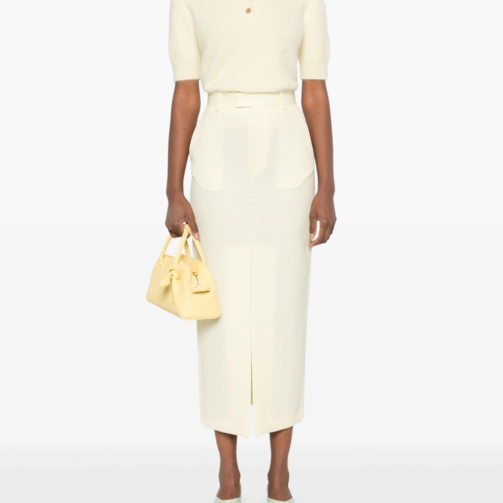 NWT Armarium Lula midi skirt. Size 42. White.